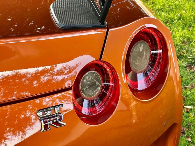NISSAN GT-R