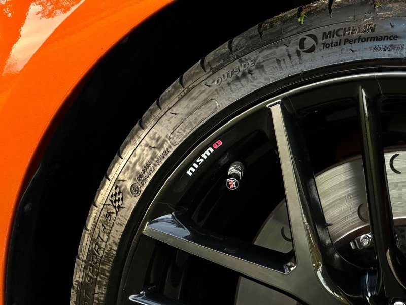 NISSAN GT-R