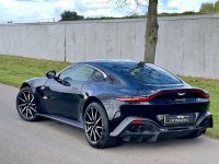 ASTON MARTIN VANTAGE