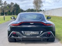 ASTON MARTIN VANTAGE
