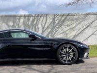 ASTON MARTIN VANTAGE
