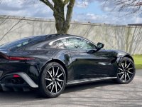 ASTON MARTIN VANTAGE