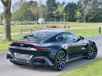 ASTON MARTIN VANTAGE