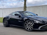 ASTON MARTIN VANTAGE