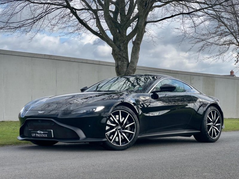 ASTON MARTIN VANTAGE