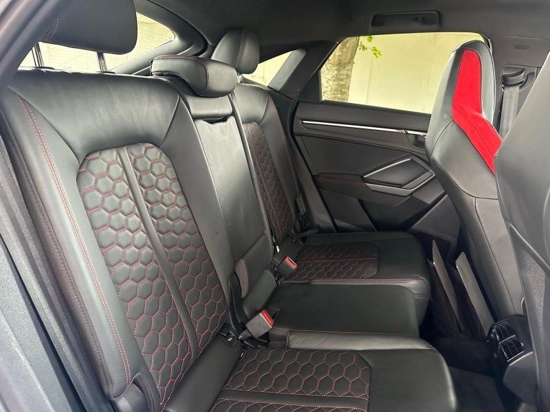 AUDI RS Q3