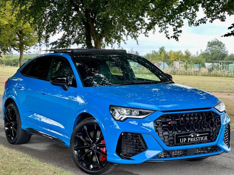 AUDI RS Q3