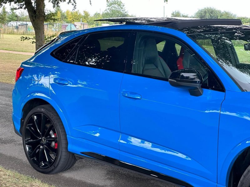 AUDI RS Q3