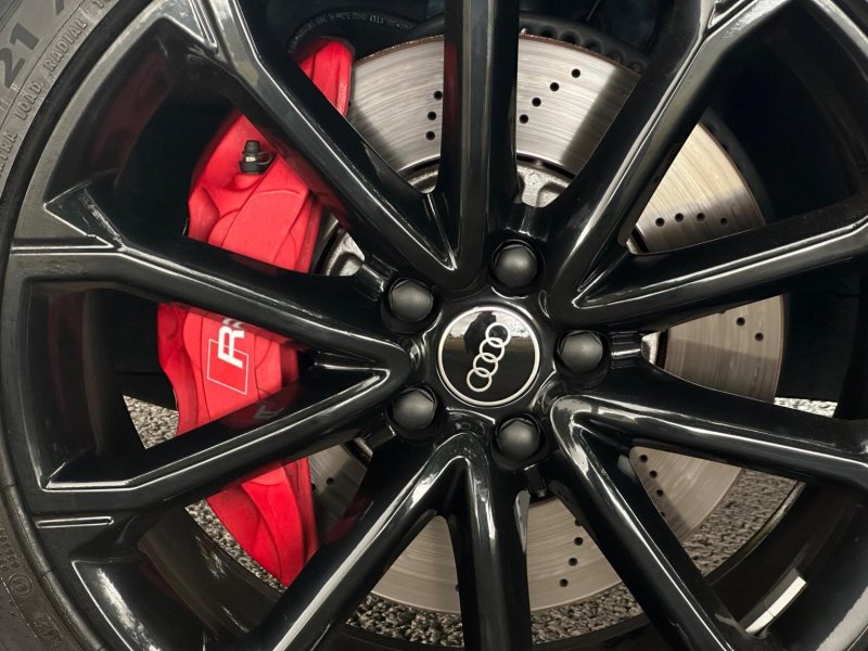 AUDI RS Q3