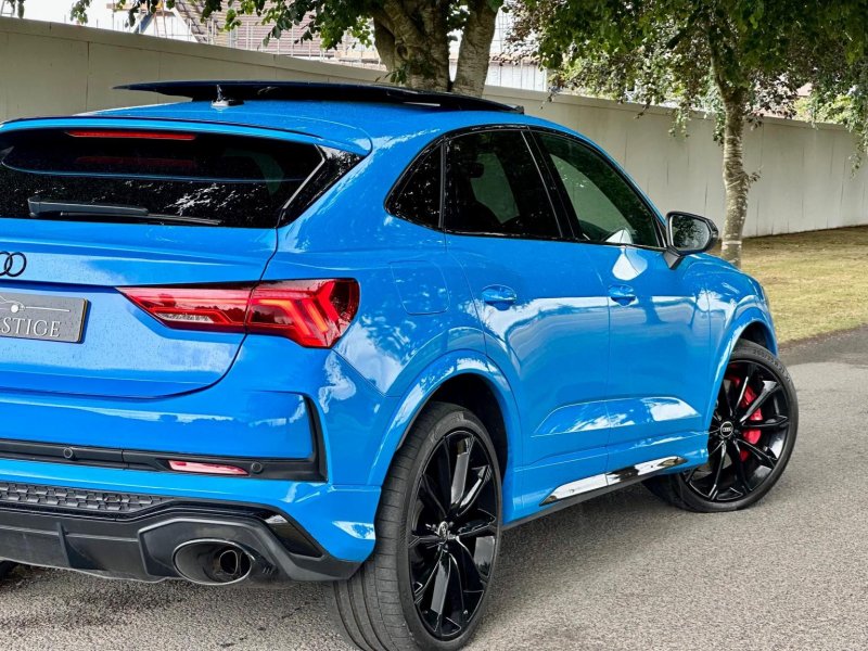 AUDI RS Q3