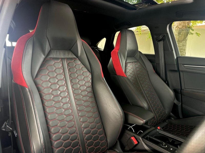 AUDI RS Q3
