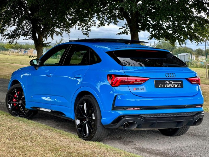 AUDI RS Q3