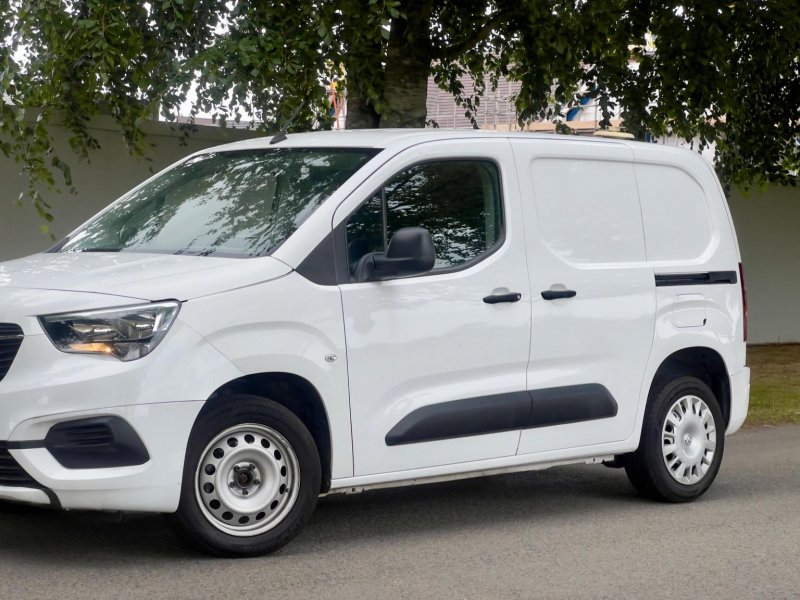 VAUXHALL COMBO