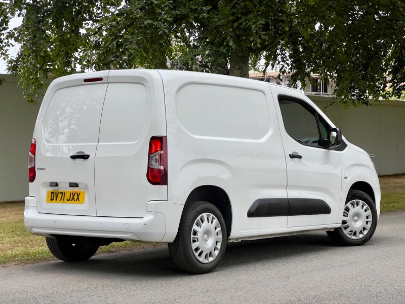 VAUXHALL COMBO