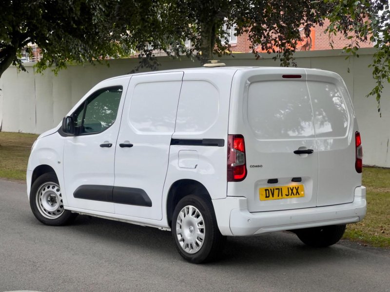 VAUXHALL COMBO