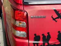 MITSUBISHI L200