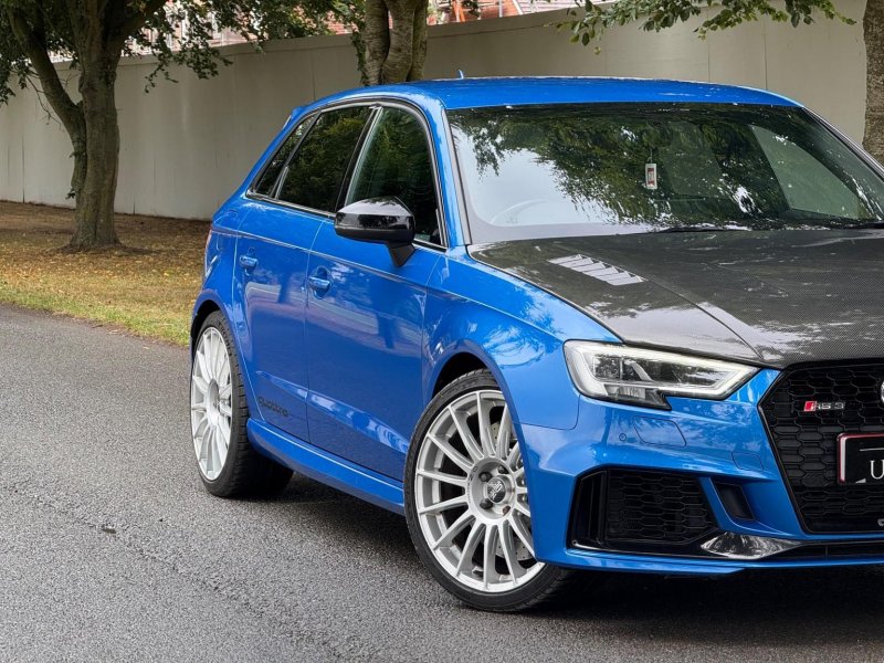 AUDI RS3