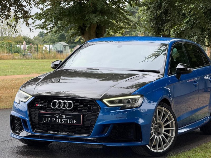 AUDI RS3