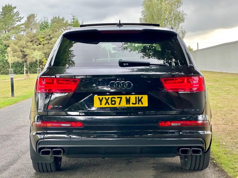 AUDI SQ7